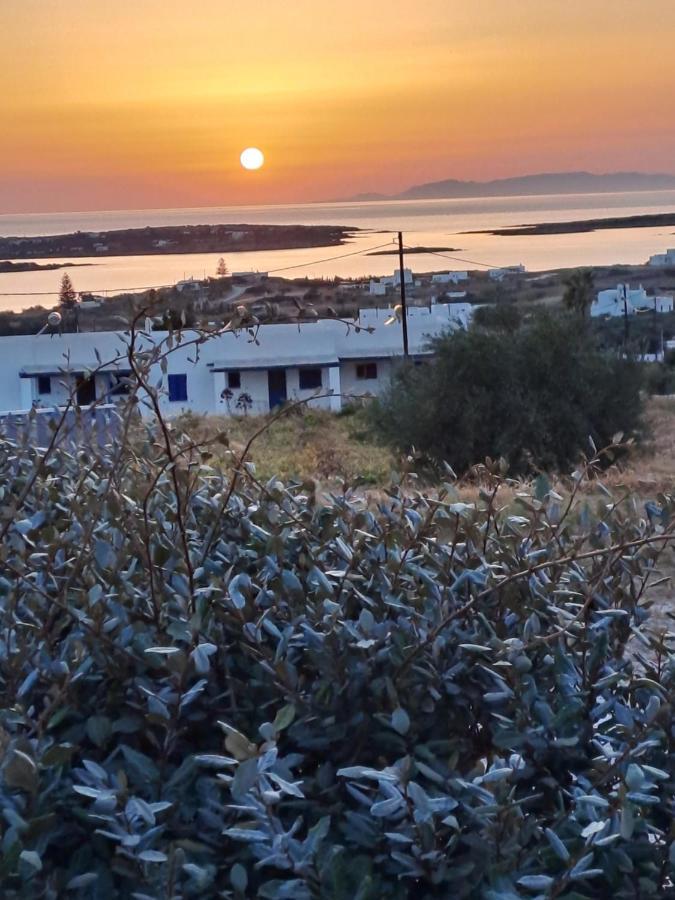 Traditional House Paros Sarakíniko Buitenkant foto
